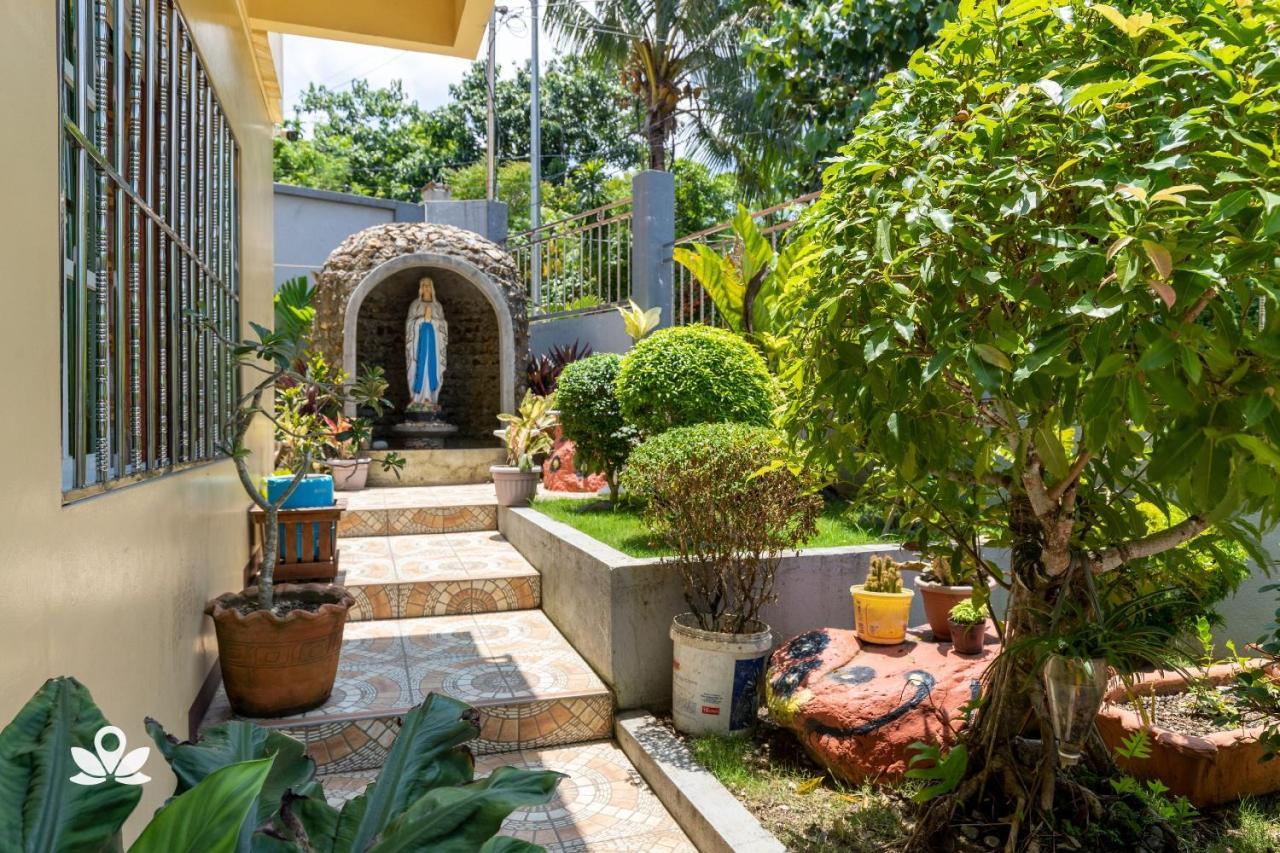 Zen Rooms Casa Venicia Катиклан Экстерьер фото